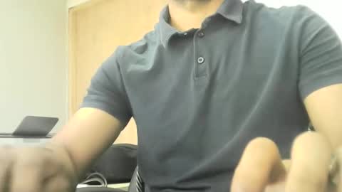 Snapshot of santiagooficial18 chatting on January 10, 6:17 pm Santiago online show from January 10, 6:17 pm