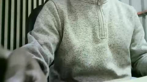 Snapshot of santiagooficial18 chatting on March 23, 2:10 pm Santiago online show from March 23, 2:10 pm