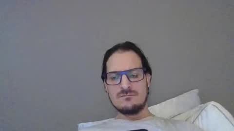 santiagorivera012477 online show from February 9, 12:14 am