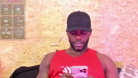 Snapshot of santiblack7 chatting on November 28, 4:04 am Santi online show from November 28, 4:04 am