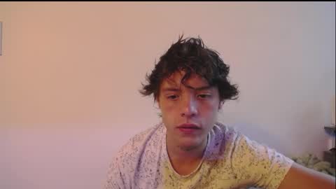 Santii online show from February 26, 9:25 pm