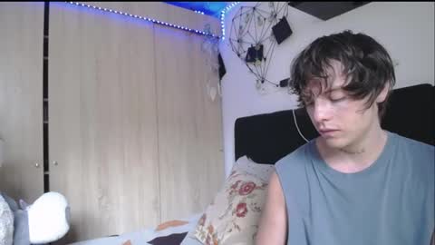 Snapshot of santii_rose chatting on July 3, 2:45 pm Santii online show from July 3, 2:45 pm