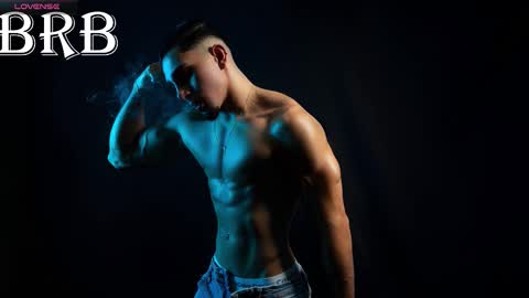 Santiago Seans online show from November 11, 12:05 pm