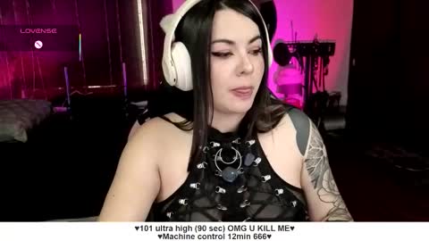 Liah Santos online show from November 22, 5:56 pm