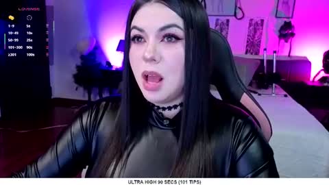 Liah Santos online show from June 18, 12:20 pm