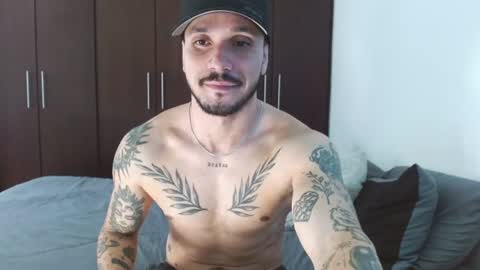 Santy Torres online show from June 30, 9:49 pm
