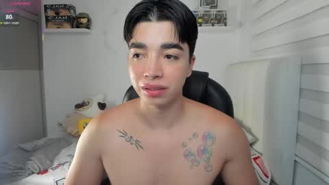 Mr. Santiago online show from May 5, 1:30 pm