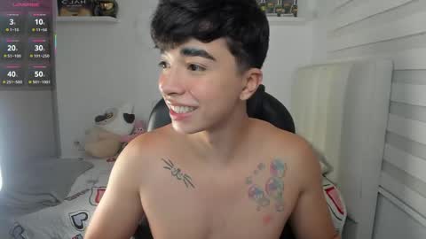 Mr. Santiago online show from May 14, 1:40 pm