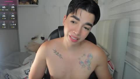 Mr. Santiago online show from May 21, 1:07 pm
