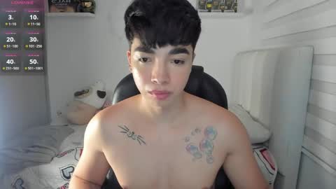 Mr. Santiago online show from June 2, 1:35 pm