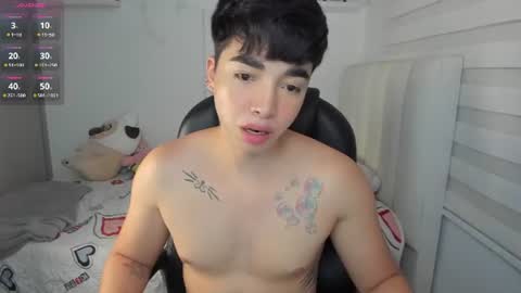Mr. Santiago online show from June 10, 1:54 pm