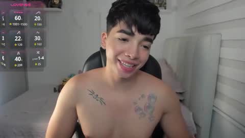 Mr. Santiago online show from June 28, 1:39 pm