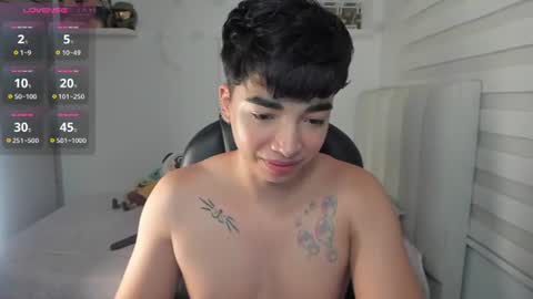 Mr. Santiago online show from June 30, 1:45 pm