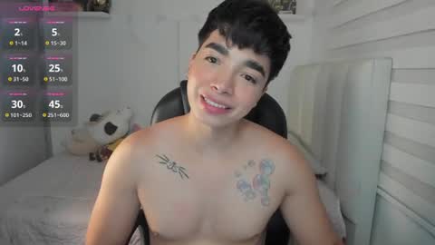 Mr. Santiago online show from July 3, 1:50 pm