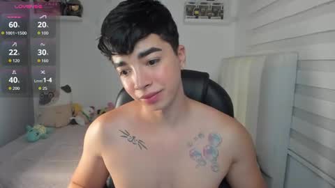 Mr. Santiago online show from July 25, 2:14 pm