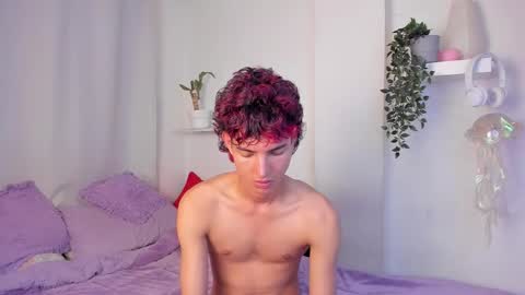 kitty online show from March 13, 2:07 am