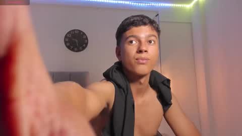 santy_stump online show from November 19, 9:15 pm