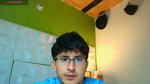 Santyago online show from September 15, 6:19 pm