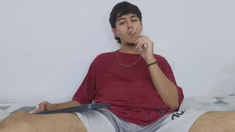 Snapshot of santybig18 chatting on January 4, 10:55 pm santybig18 online show from January 4, 10:55 pm