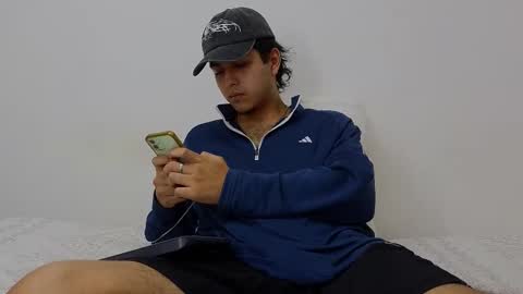 Snapshot of santybig18 chatting on September 20, 6:25 am santybig18 online show from September 20, 6:25 am