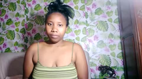 Snapshot of sanyah513 chatting on June 4, 9:48 am sanya online show from June 4, 9:48 am