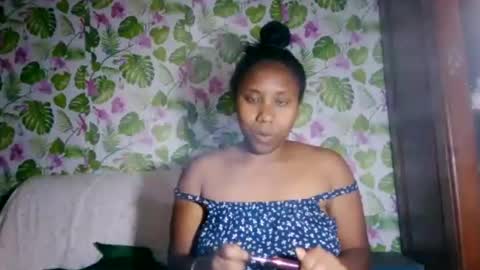 Snapshot of sanyah513 chatting on June 14, 12:18 pm sanya online show from June 14, 12:18 pm