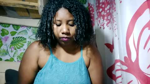 Snapshot of sanyah513 chatting on July 14, 8:19 am sanya online show from July 14, 8:19 am