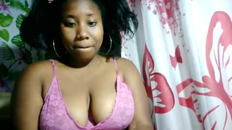 Snapshot of sanyah513 chatting on July 30, 3:55 pm sanya online show from July 30, 3:55 pm