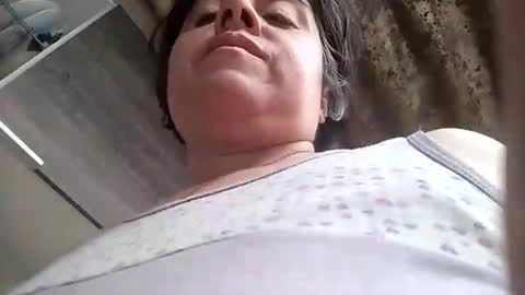 Snapshot of saori_sann_ chatting on April 2, 4:26 pm Saori online show from April 2, 4:26 pm