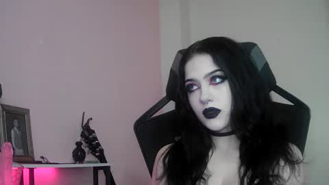 Sapphire online show from October 25, 10:15 pm