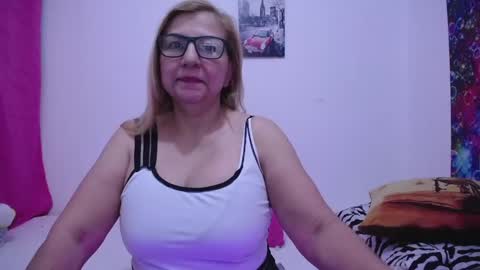 sara online show from January 13, 11:49 pm