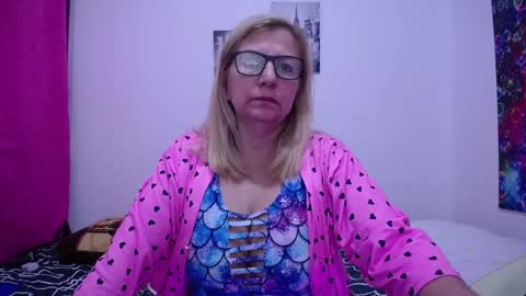 sara online show from February 14, 3:26 pm