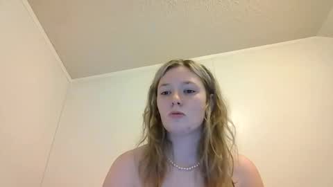 sara9920 online show from April 8, 7:36 pm