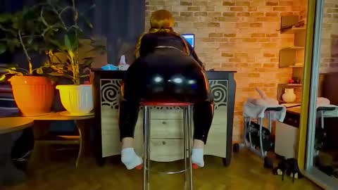 sara  foxy online show from March 10, 3:44 am