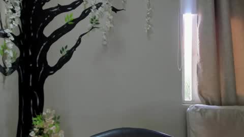 Snapshot of sara__michell chatting on September 13, 12:05 pm online show from September 13, 12:05 pm