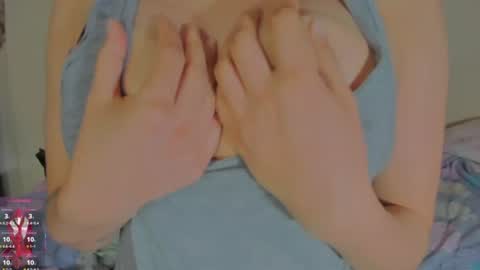 Snapshot of sara_allenx chatting on June 10, 6:40 pm sara allenx online show from June 10, 6:40 pm