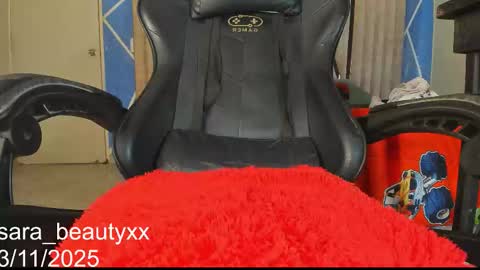 I am Sofia GEMINIS  online show from November 3, 3:13 pm