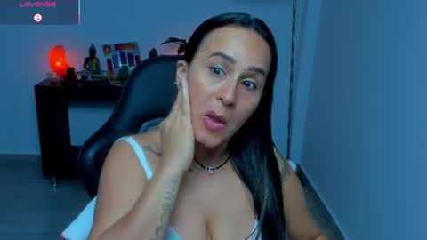   online show from July 8, 11:26 am