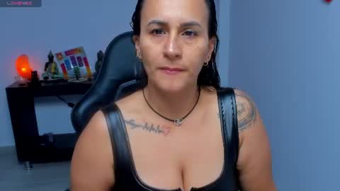   online show from July 11, 11:02 am