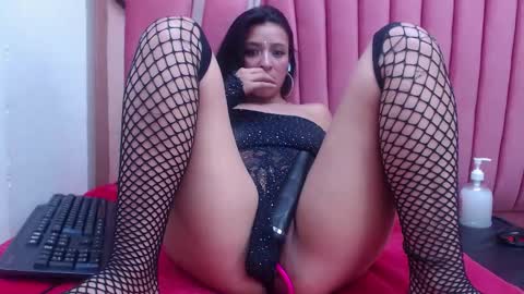 sara_honny online show from September 28, 4:01 pm