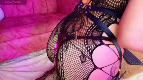 Sara Jhonson  online show from July 16, 1:22 am