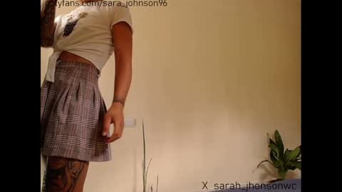 Snapshot of sara_johnson__ chatting on January 23, 6:35 pm sara_johnson__ online show from January 23, 6:35 pm