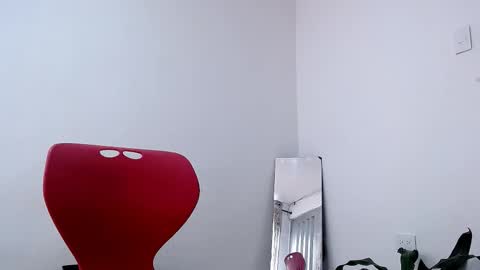 Snapshot of sara_johnson__ chatting on November 21, 2:49 pm sara_johnson__ online show from November 21, 2:49 pm