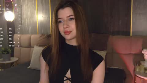 Sara online show from April 28, 4:56 pm