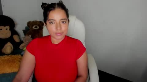 sarah  LIZCANO....... online show from September 10, 11:10 am