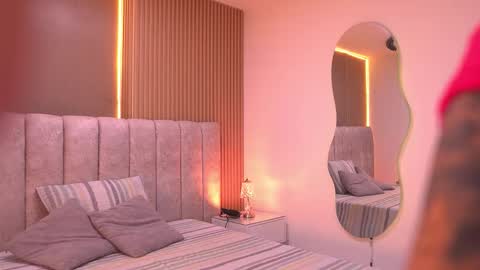 sara_lopee1 online show from February 4, 11:49 am