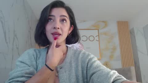 Sara  online show from October 2, 2:02 pm