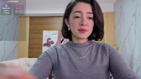 Sara  online show from April 24, 1:57 pm