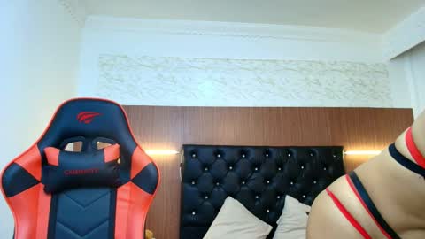 Sarax lux online show from March 4, 12:33 pm