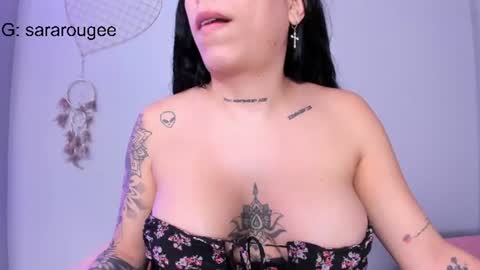 Snapshot of sara_mattel chatting on June 22, 8:00 am Sara online show from June 22, 8:00 am